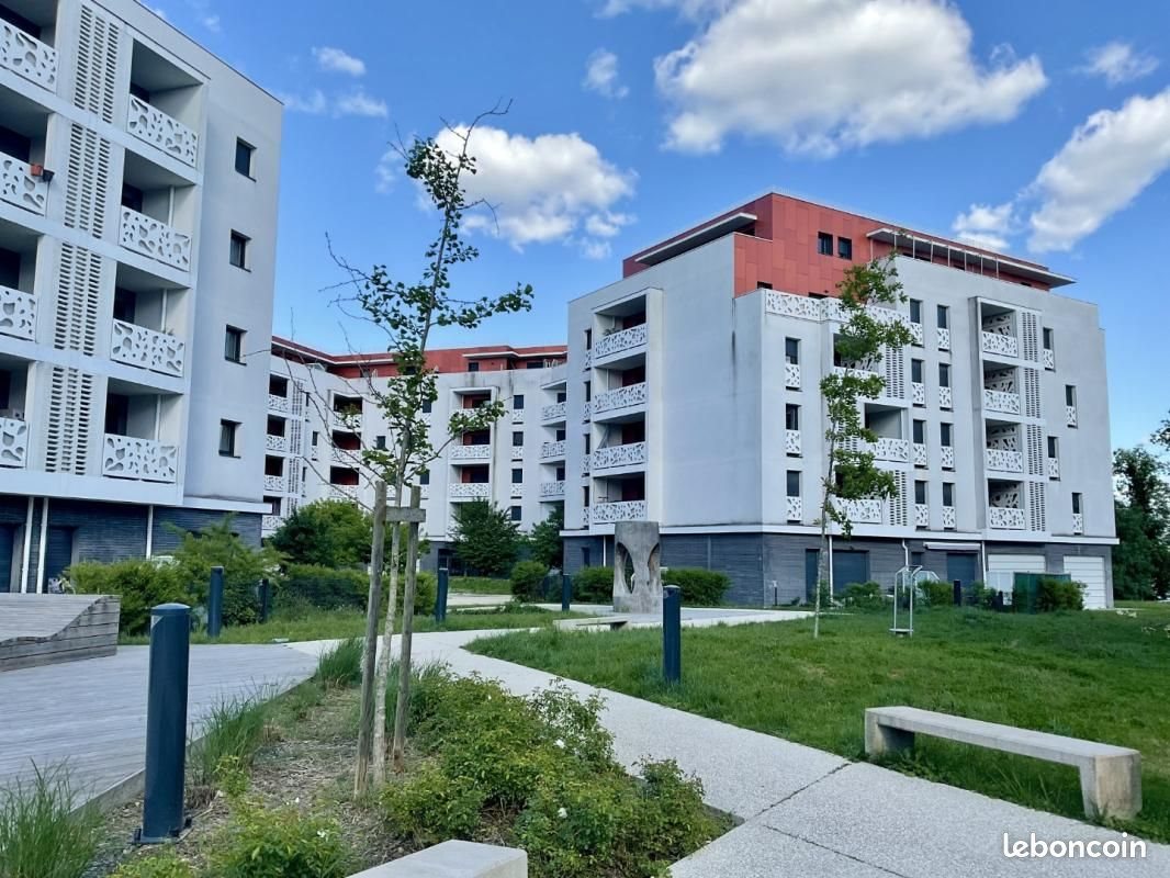 Appartement à louer, 41m², Lormont