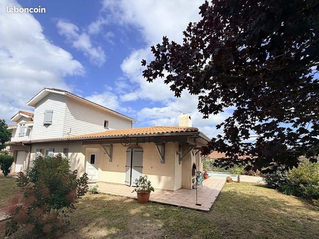 Maison à vendre, 140m², Saint-Médard-en-Jalles