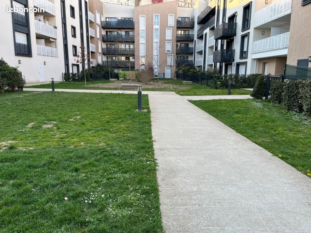 Appartement à louer, 45m², Melun