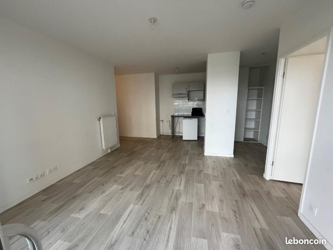 Appartement à louer, 45m², Melun