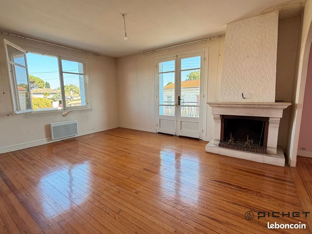 Maison à vendre, 217m², Saint-Médard-en-Jalles