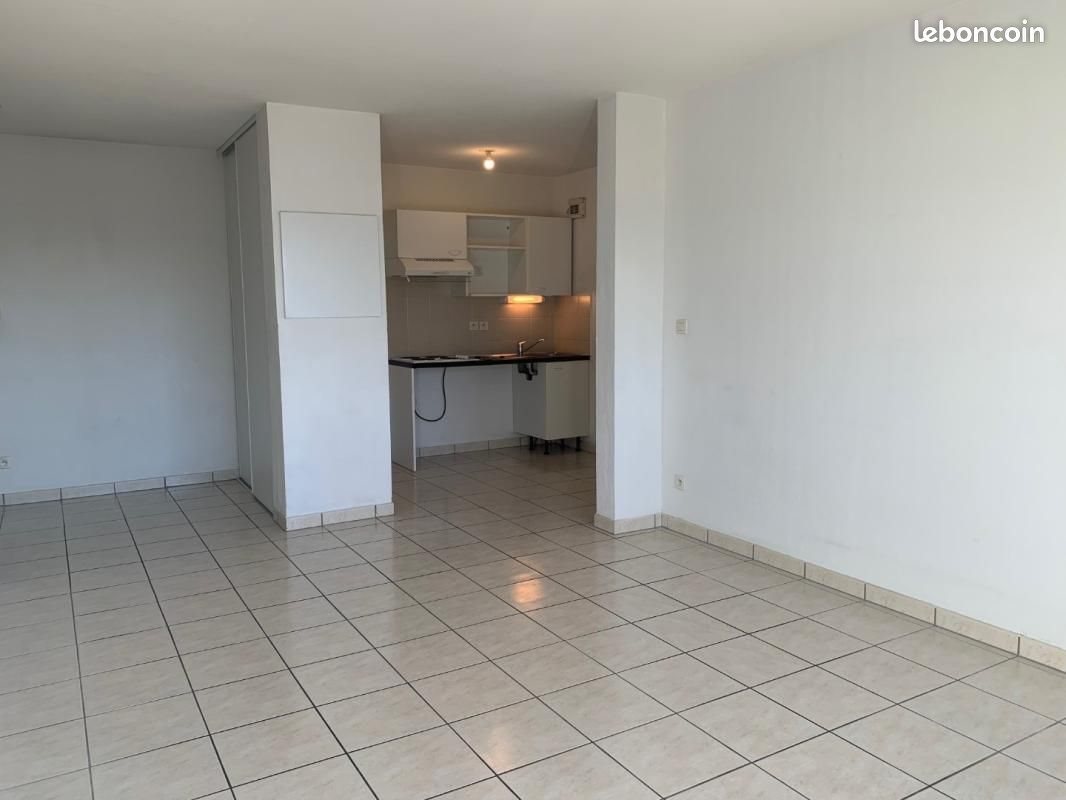 Appartement à louer, 49m², Terrasson-Lavilledieu
