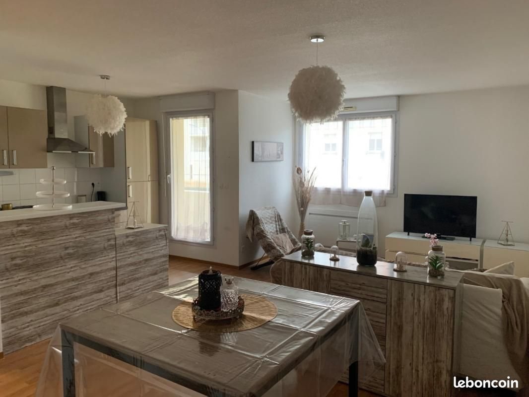Appartement à louer, 49m², Trélissac