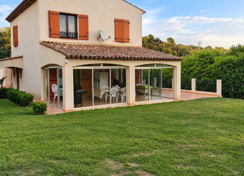 Maison à vendre, 115m², La Gaude
