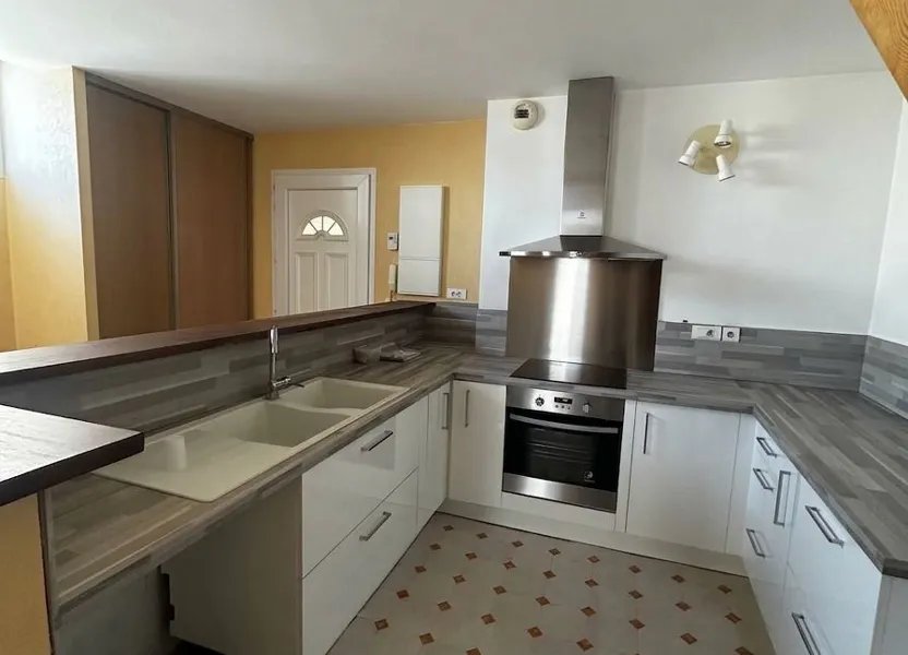 Appartement à louer, 90m², Mugron