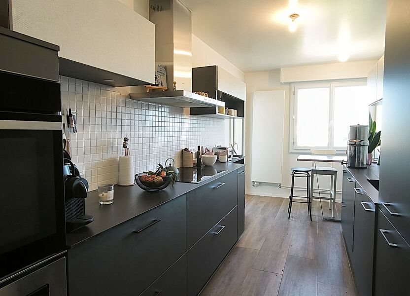 Appartement à vendre, 75m², Ferney-Voltaire