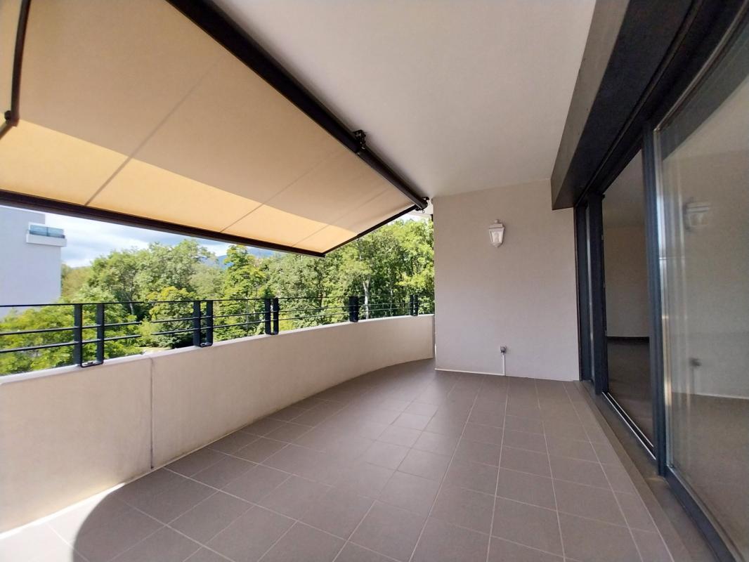 Appartement à vendre, 132m², Saint-Genis-Pouilly