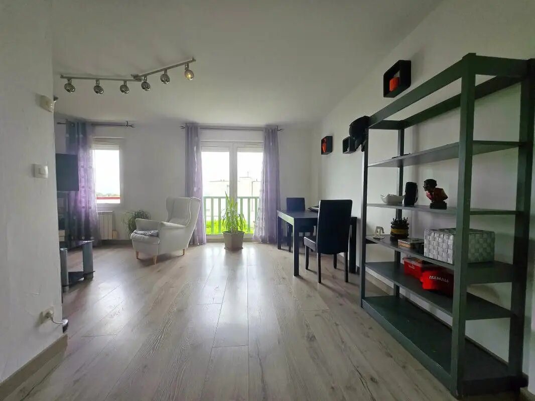 Appartement à vendre, 84m², Thoiry