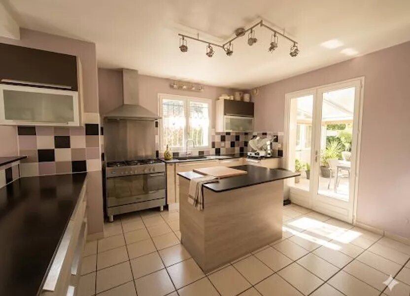 Maison à vendre, 144m², Ornex