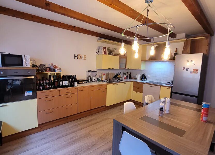 Maison à vendre, 205m², Saint-Genis-Pouilly