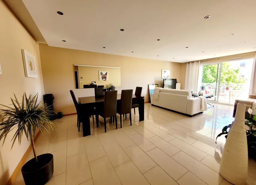 Appartement à vendre, 98m², Ferney-Voltaire