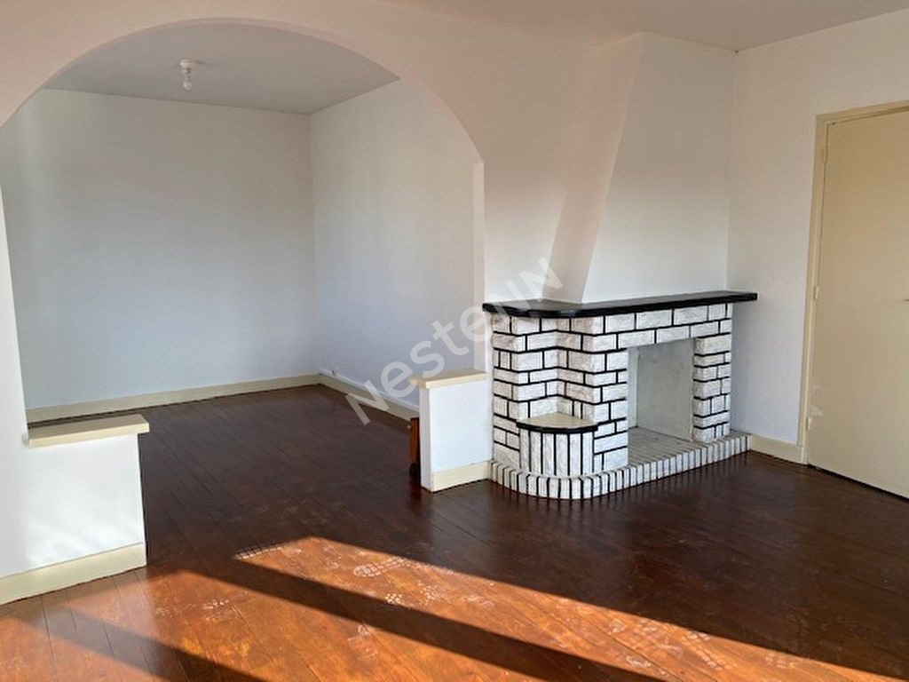 Maison à louer, 121m², Tonneins