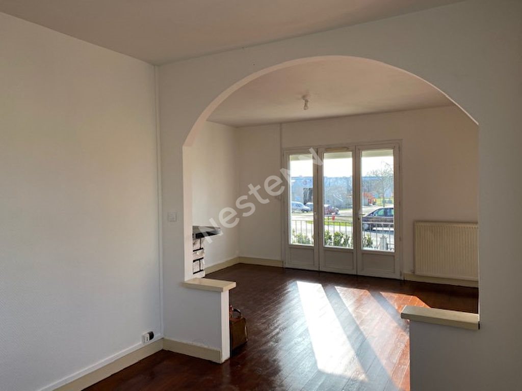 Maison à louer, 121m², Tonneins