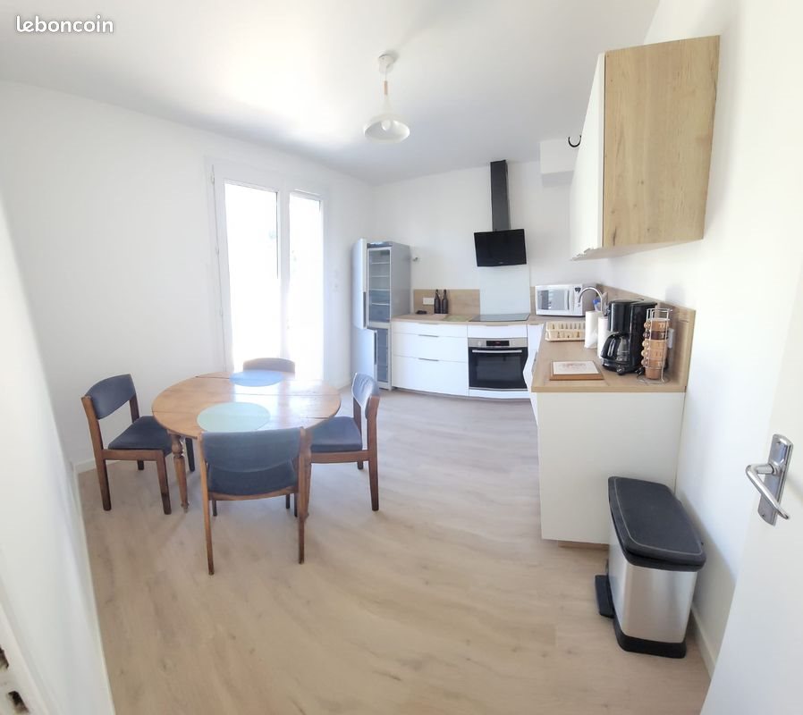 Appartement à louer, 68m², Hyères
