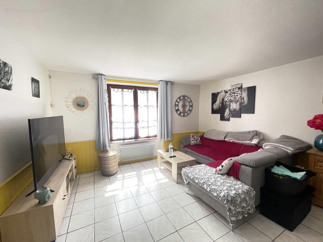 Maison à vendre, 91m², Pleaux
