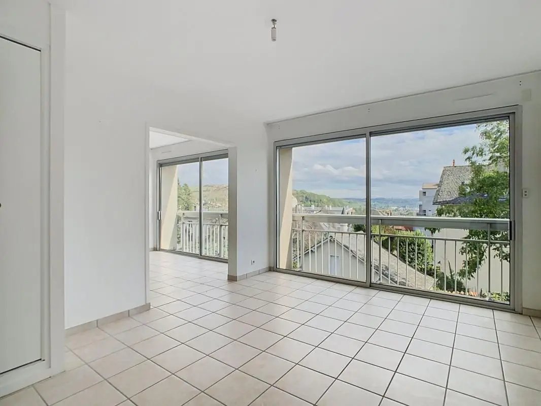 Appartement à louer, 90m², Aurillac