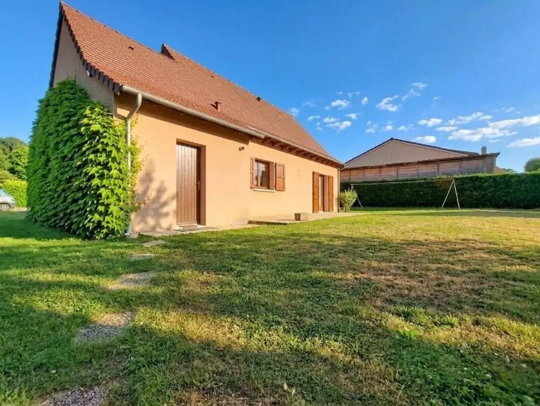 Maison à vendre, 90m², Arpajon-sur-Cère
