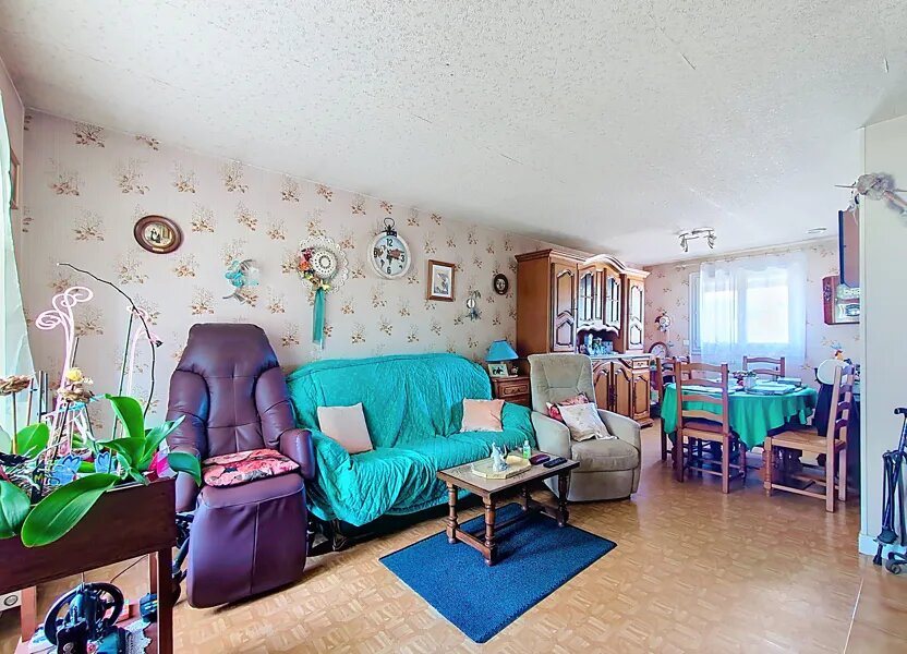 Maison à vendre, 69m², Arpajon-sur-Cère