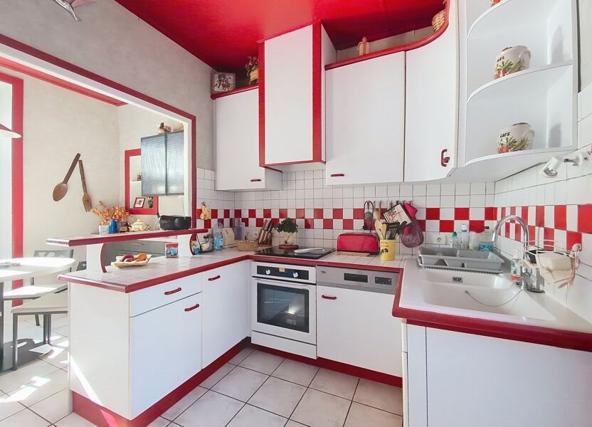 Maison à vendre, 141m², Arpajon-sur-Cère