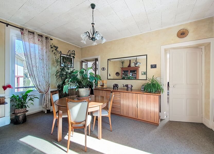 Maison à vendre, 141m², Arpajon-sur-Cère