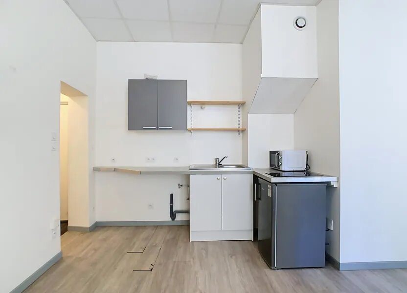 Appartement à louer, 25m², Aurillac