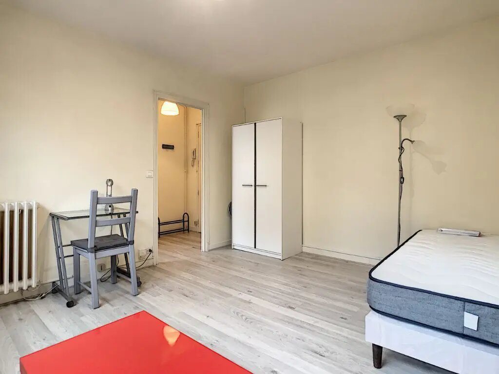 Appartement à louer, 25m², Aurillac