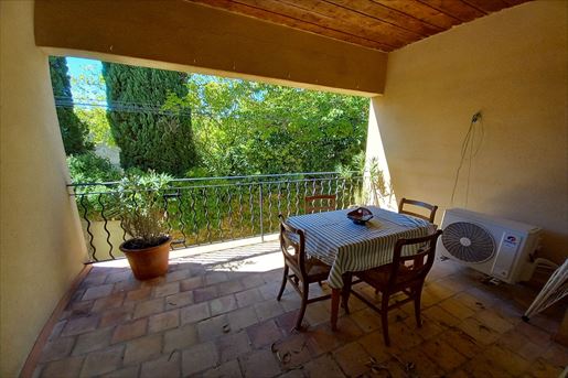 Maison 4 pièces 92 m² · à Saint-Quentin-la-Poterie · 92 m² · 115 000 €