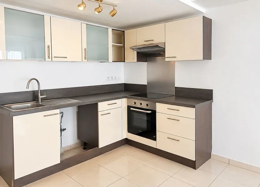 Appartement à louer, 58m², Nice