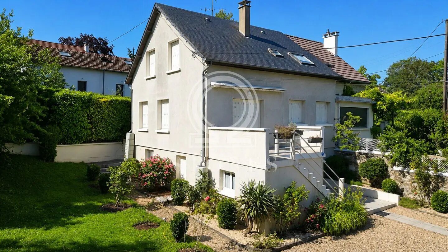 Maison à vendre, 161m², Bougival