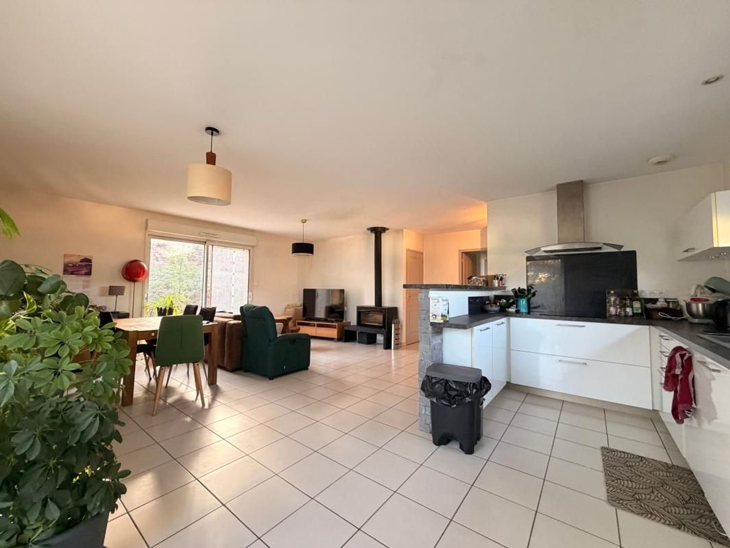 Maison à louer, 91m², Saint-Christophe-Vallon