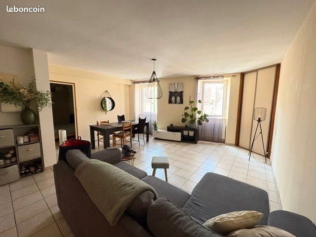 Appartement à louer, 51m², Conques