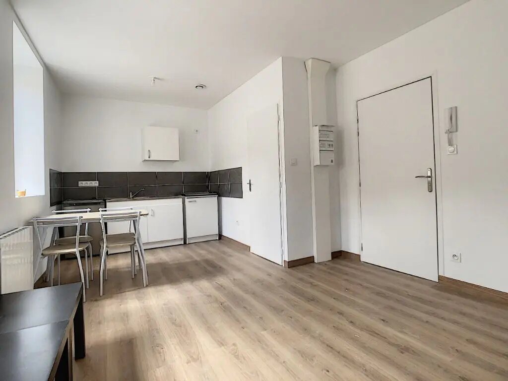 Appartement à louer, 22m², Tournon-sur-Rhône
