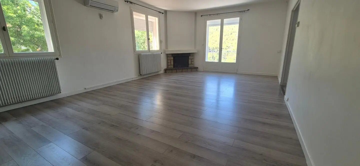 Appartement à vendre, 101m², Roquevaire