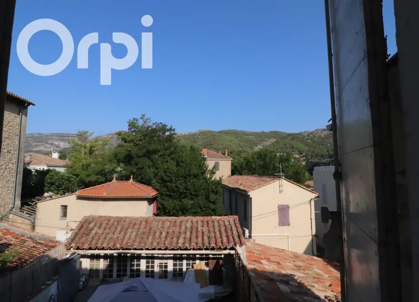 Appartement à louer, 74m², Roquevaire
