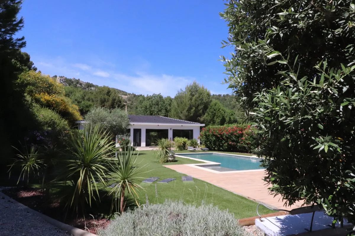 Maison à vendre, 230m², Roquevaire