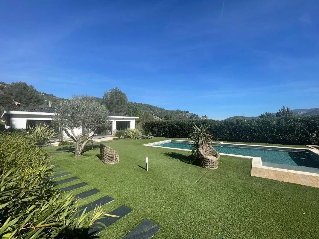 Maison à vendre, 230m², Roquevaire