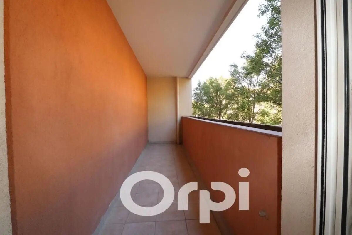 Appartement à louer, 26m², Aubagne