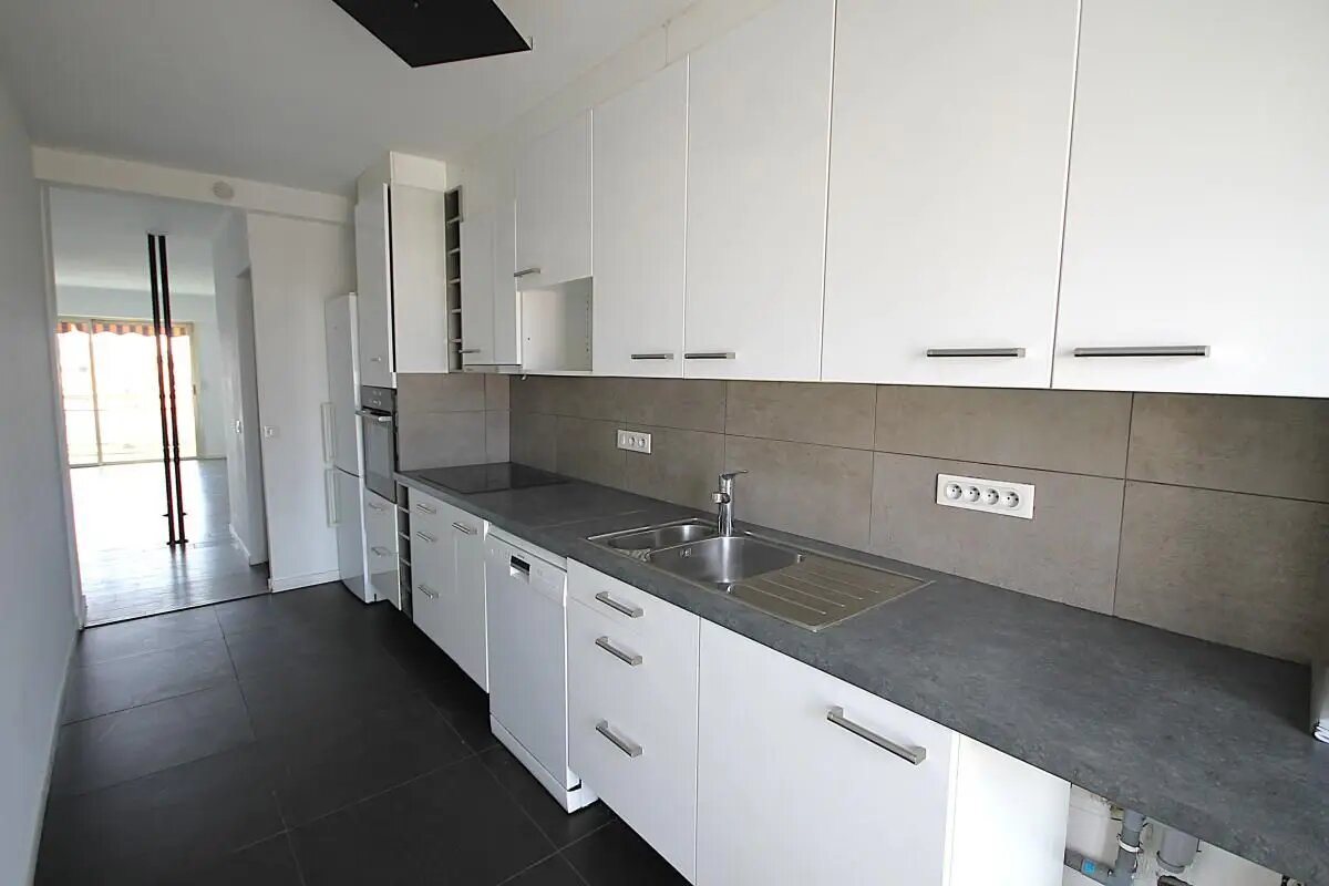 Appartement à louer, 65m², Cannes-la-Bocca