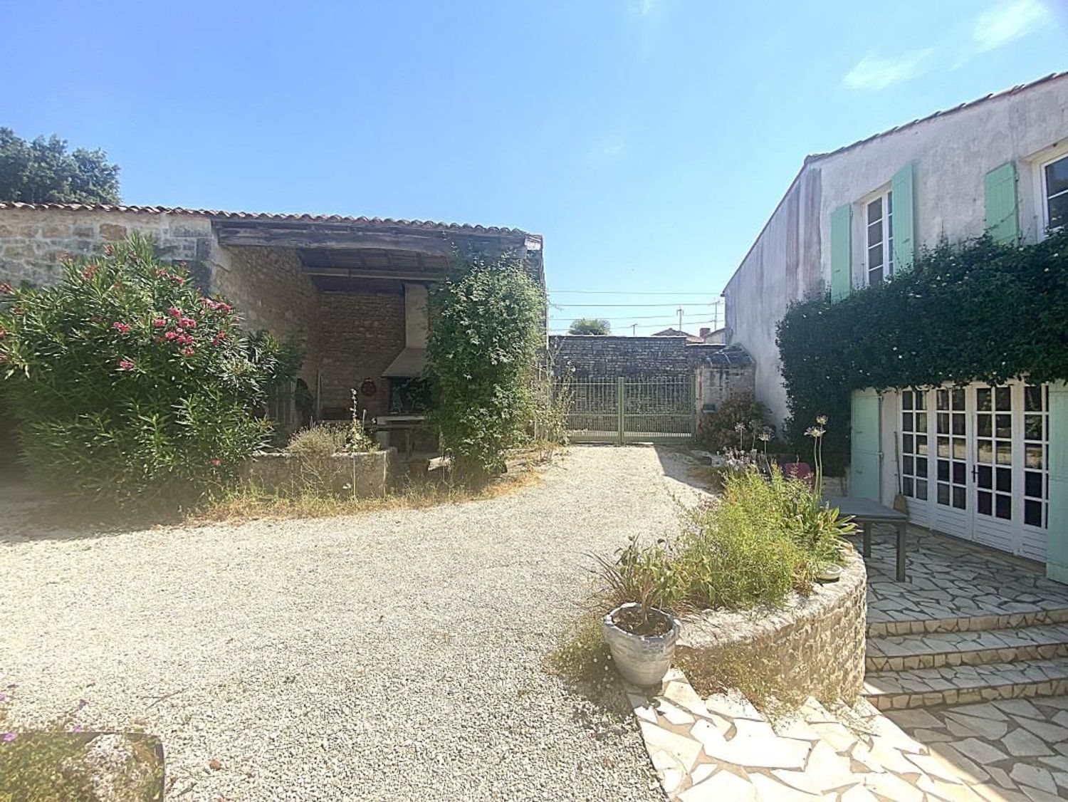 Maison à vendre, 301m², Pont-l'Abbé-d'Arnoult
