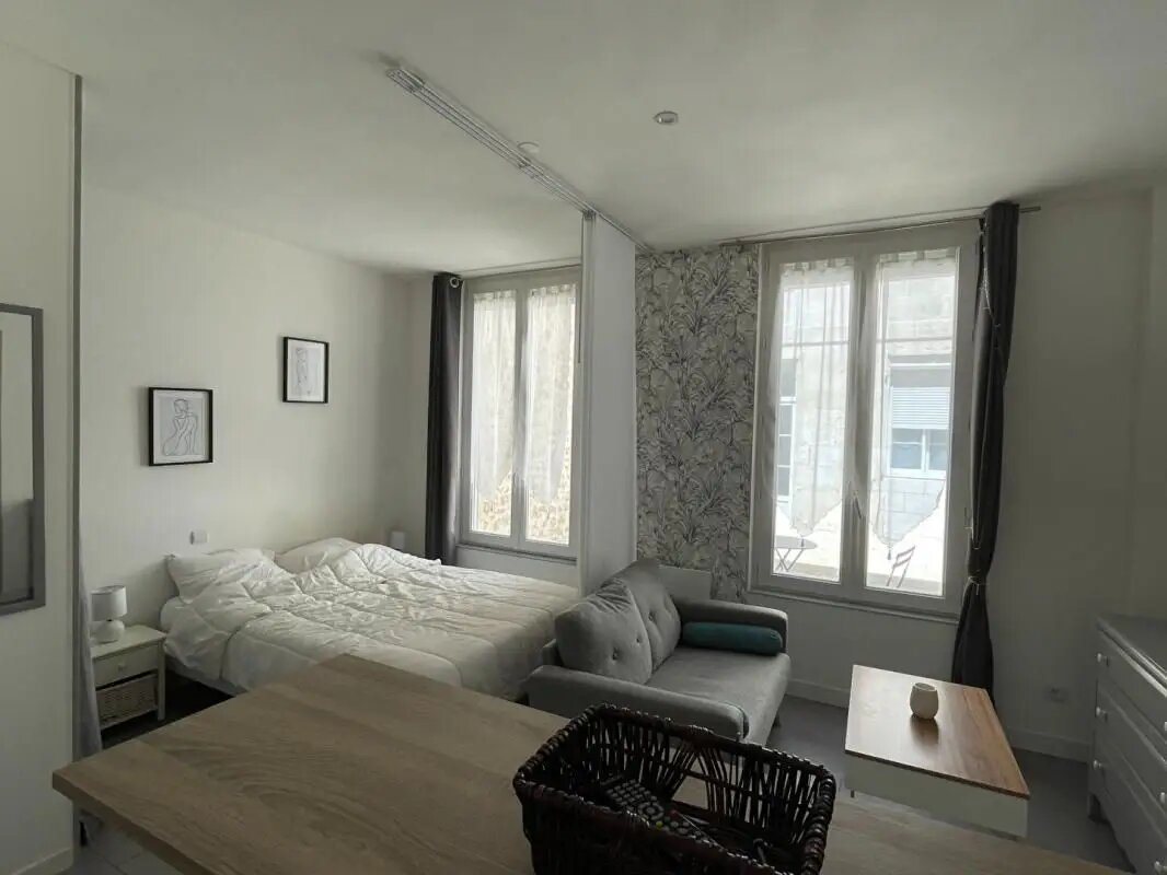 Appartement à louer, 21m², Rochefort