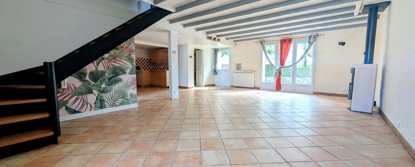Maison à vendre, 116m², Lussant