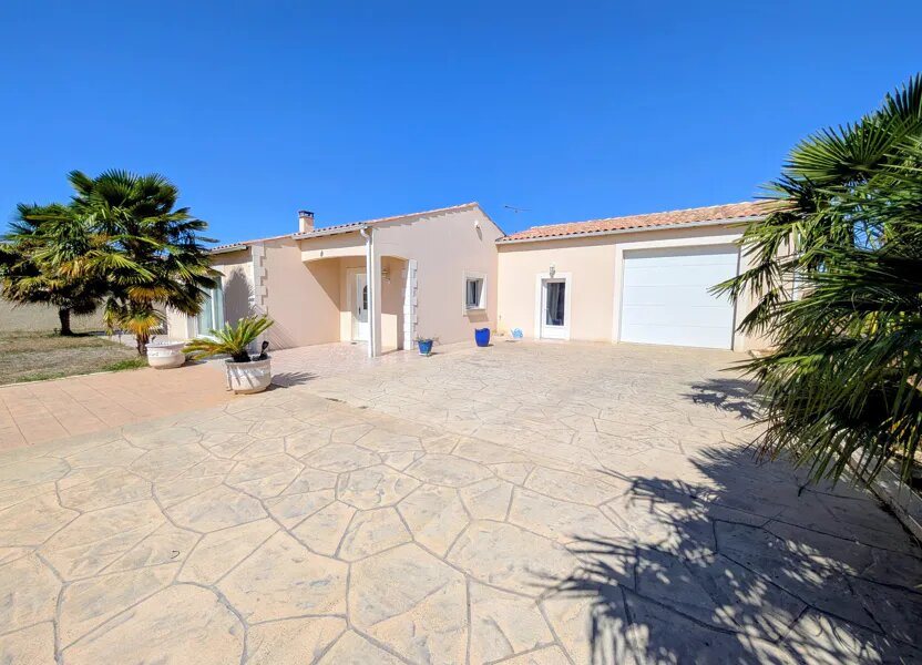 Maison à vendre, 138m², Échillais