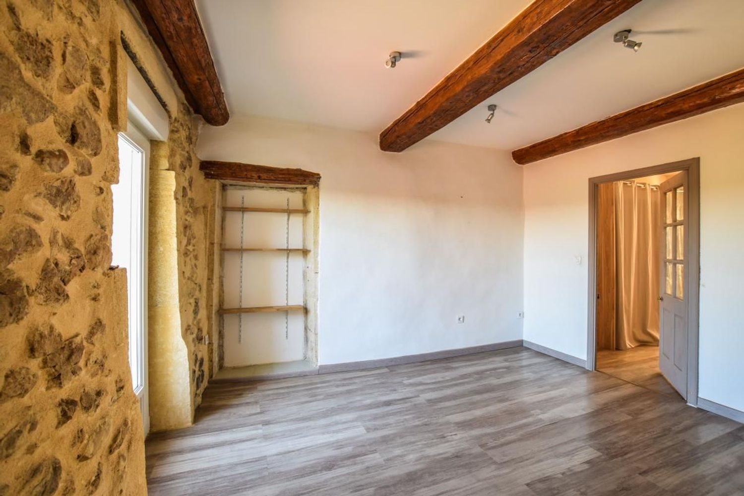 Maison à vendre, 122m², Estézargues