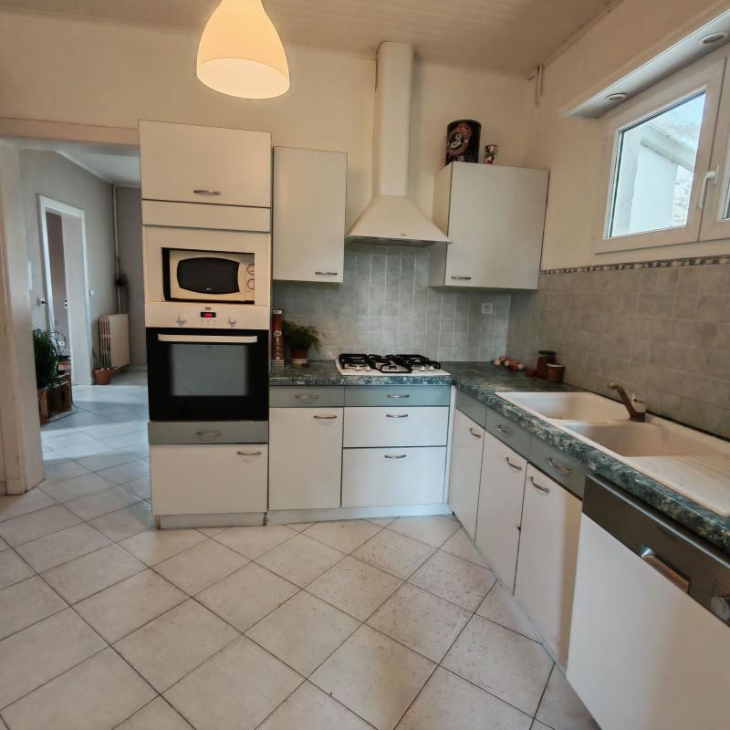 Maison à vendre, 130m², Bascons