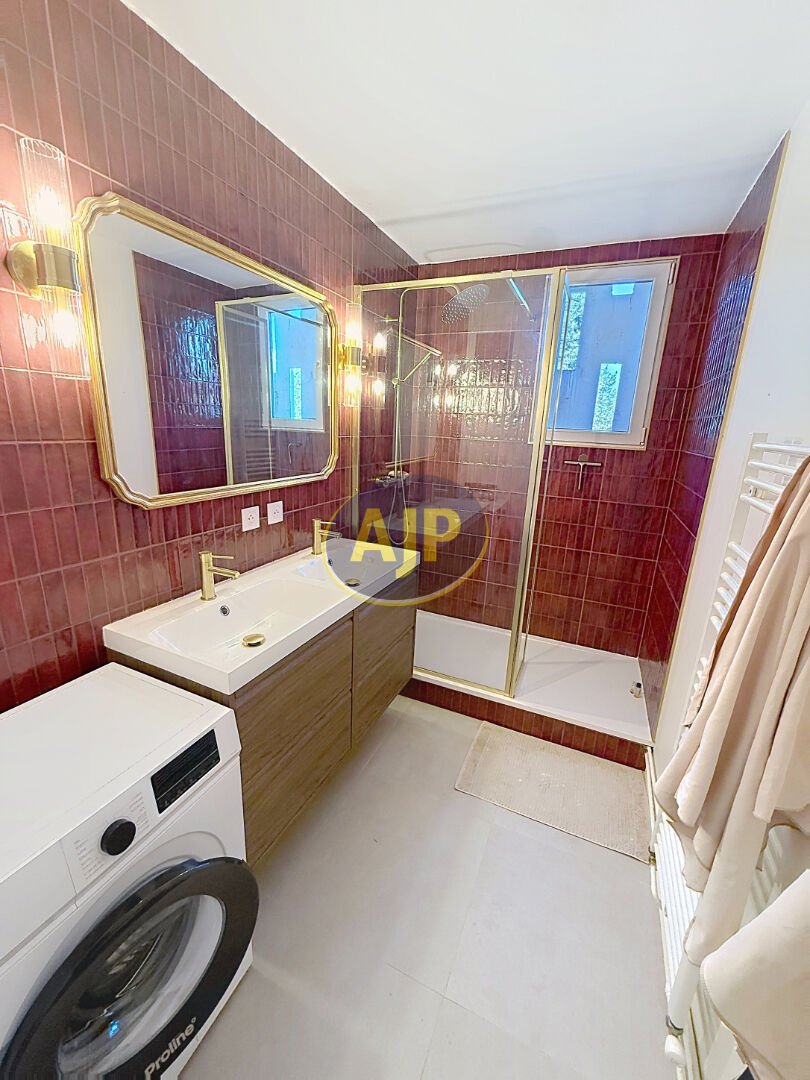 Appartement à louer, 67m², Mérignac
