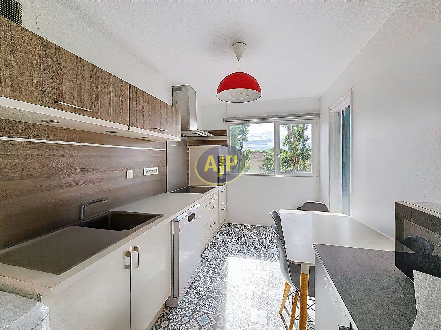 Appartement à vendre, 76m², Mérignac