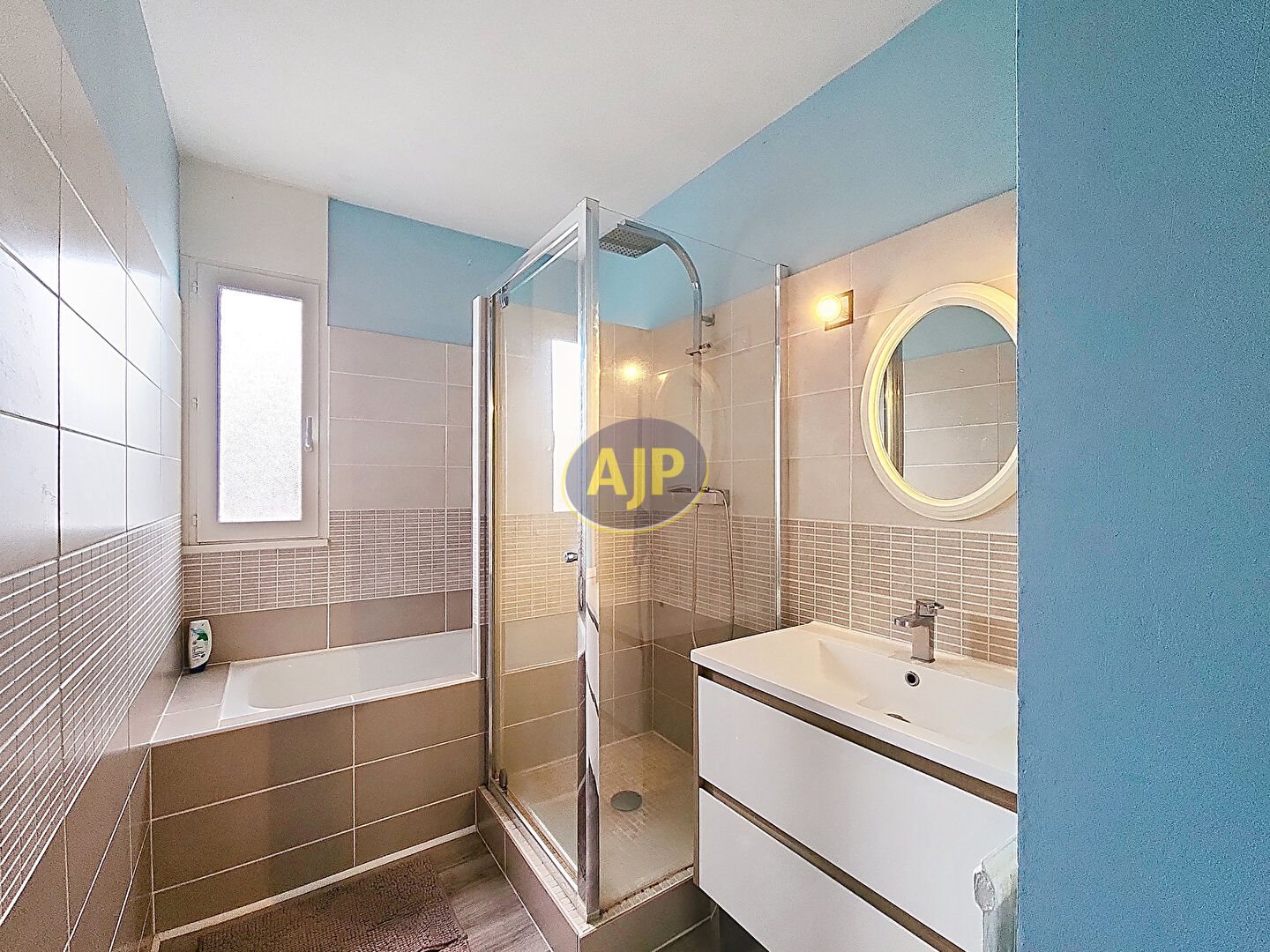 Appartement à vendre, 76m², Mérignac