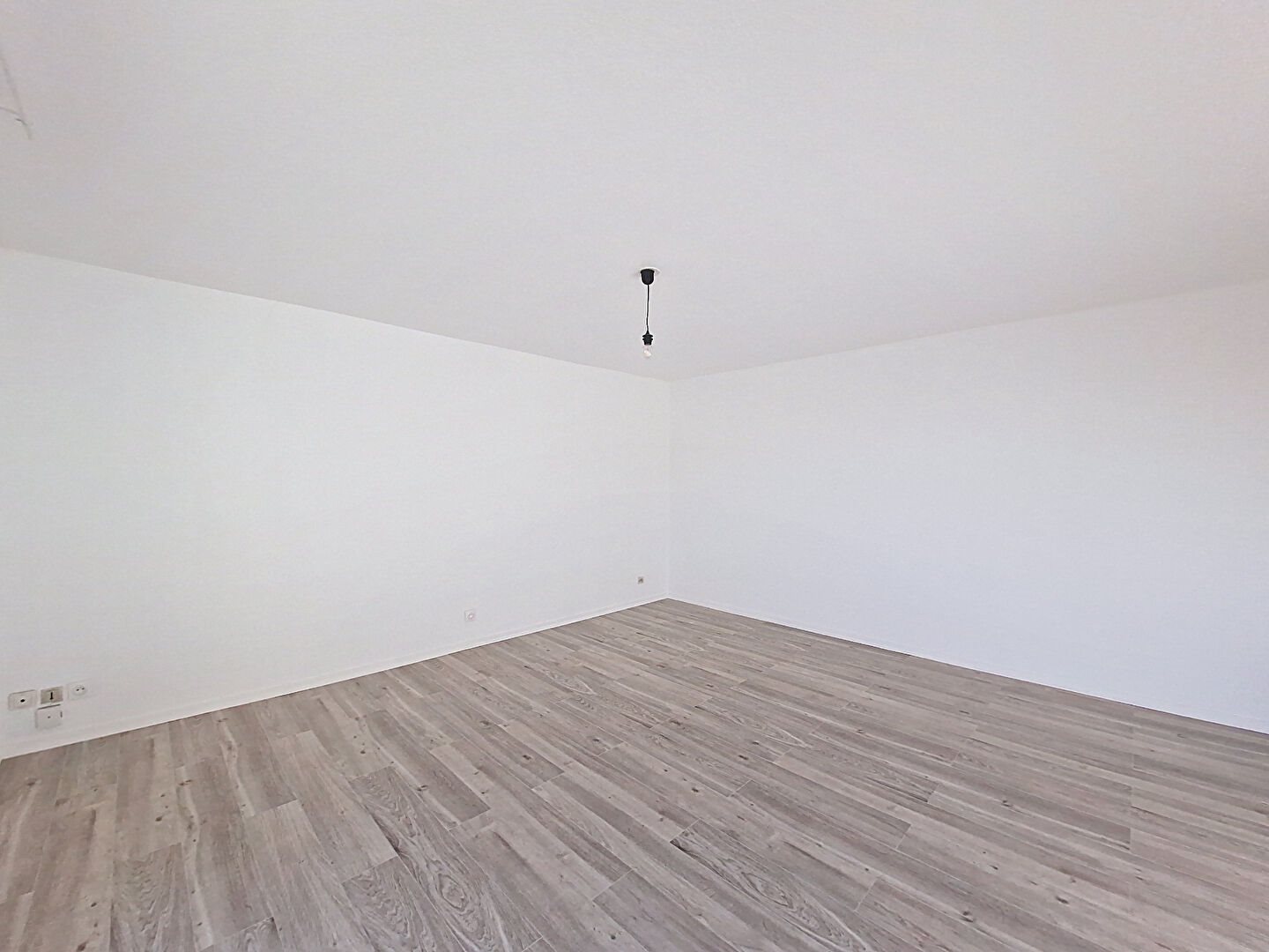 Appartement à louer, 74m², Mérignac