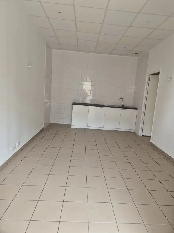 Appartement à louer, 38m², Nerville-la-Forêt