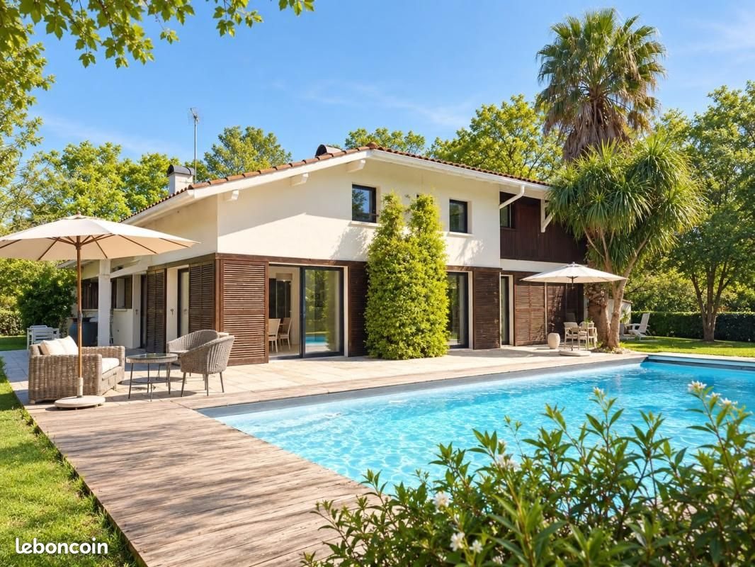 Maison à vendre, 232m², Saint-Martin-de-Seignanx